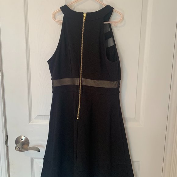 Emerald Sundae Black Dress - Picture 2 of 3